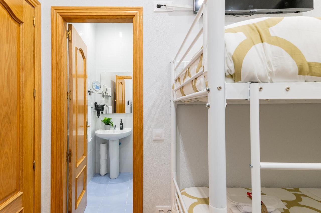 Centrico Con 3 Banos En Puerta Del Sol Y Atocha Apartamento *
